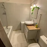 Apartament Au Pied De La Cite, T3 Au Calme