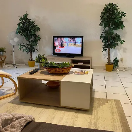 Apartament Au Pied De La Cite, T3 Au Calme Carcassonne